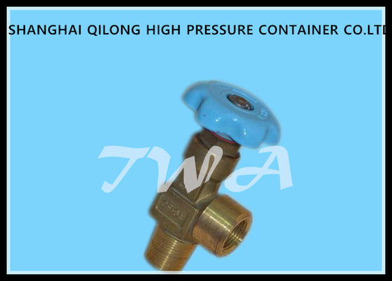 Κίνα Βαλβίδες κυλίνδρων οξυγόνου ορείχαλκου, πίεση που μειώνουν τις βαλβίδες qf-6, qf-6A, GB8335 PZ27.8, που συνδέεται με το νήμα GB8335 PZ27.8 προμηθευτής